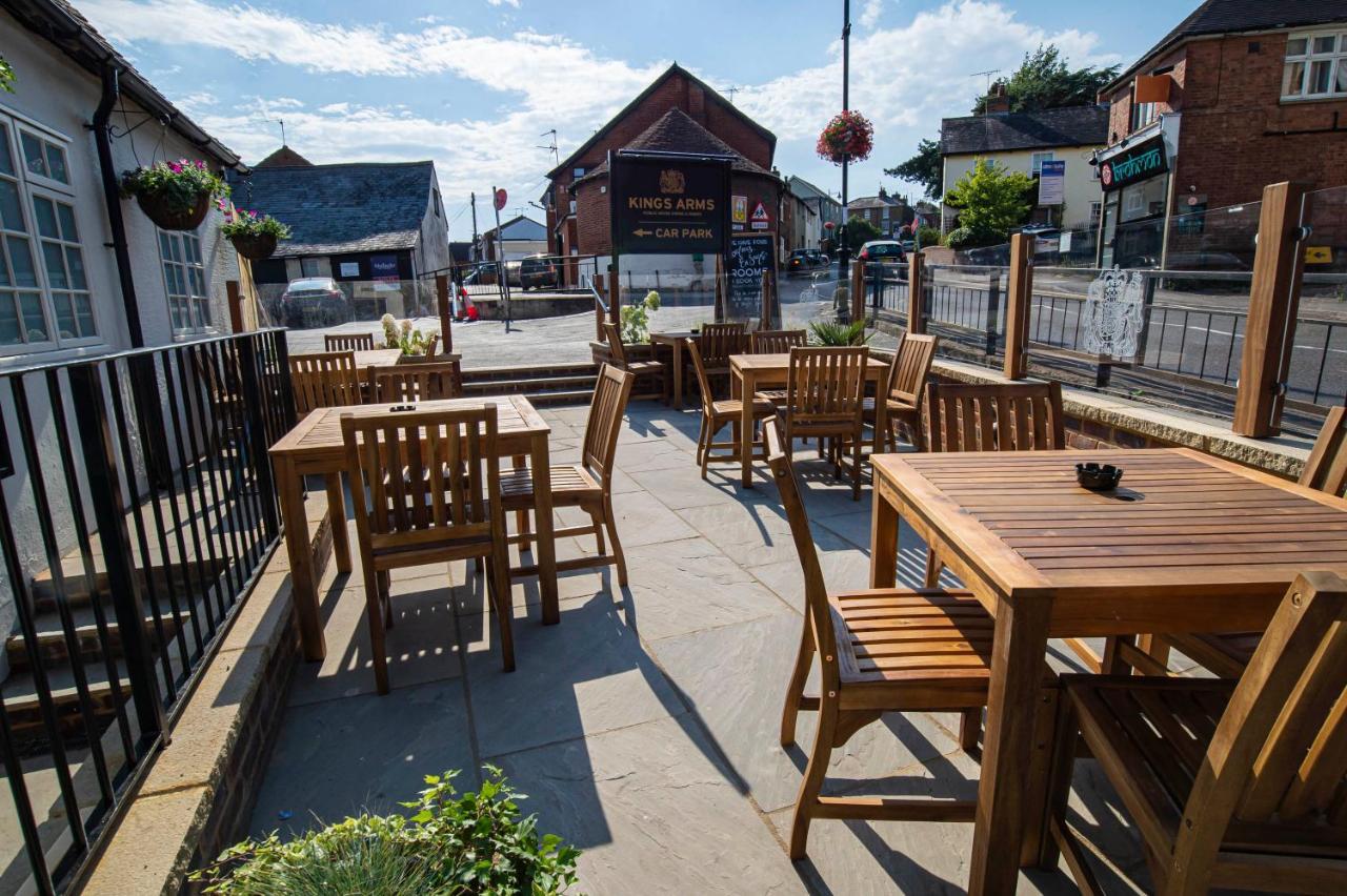 Kings Arms Hotel Stansted Mountfitchet Exterior photo